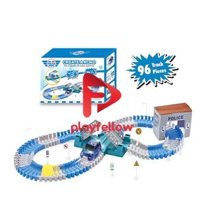 96 PCS TRACK W/1 CAR W/5 LED LIGHT + 1 POLICE STATION + 1 BALL + 1 ACTIVE SUSPENSION BRIDGE + 1 ROAD SIGN SET-A